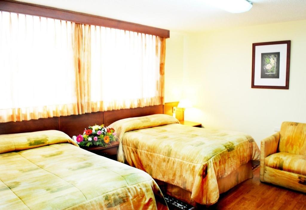 Hotel Marcella Clase Ejecutiva มอเรเลีย ห้อง รูปภาพ