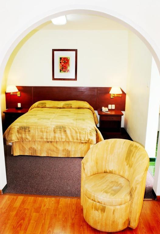 Hotel Marcella Clase Ejecutiva มอเรเลีย ห้อง รูปภาพ